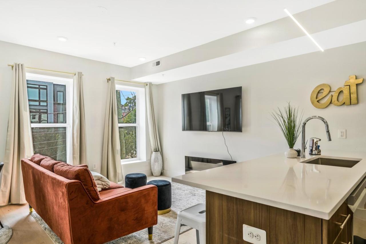 וושינגטון Luxurious And Stylish 2 Bedroom 2 Bathroom Suite מראה חיצוני תמונה