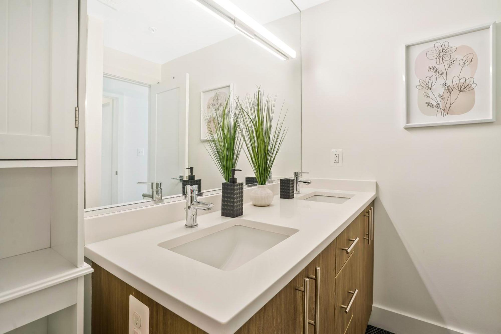 וושינגטון Luxurious And Stylish 2 Bedroom 2 Bathroom Suite מראה חיצוני תמונה