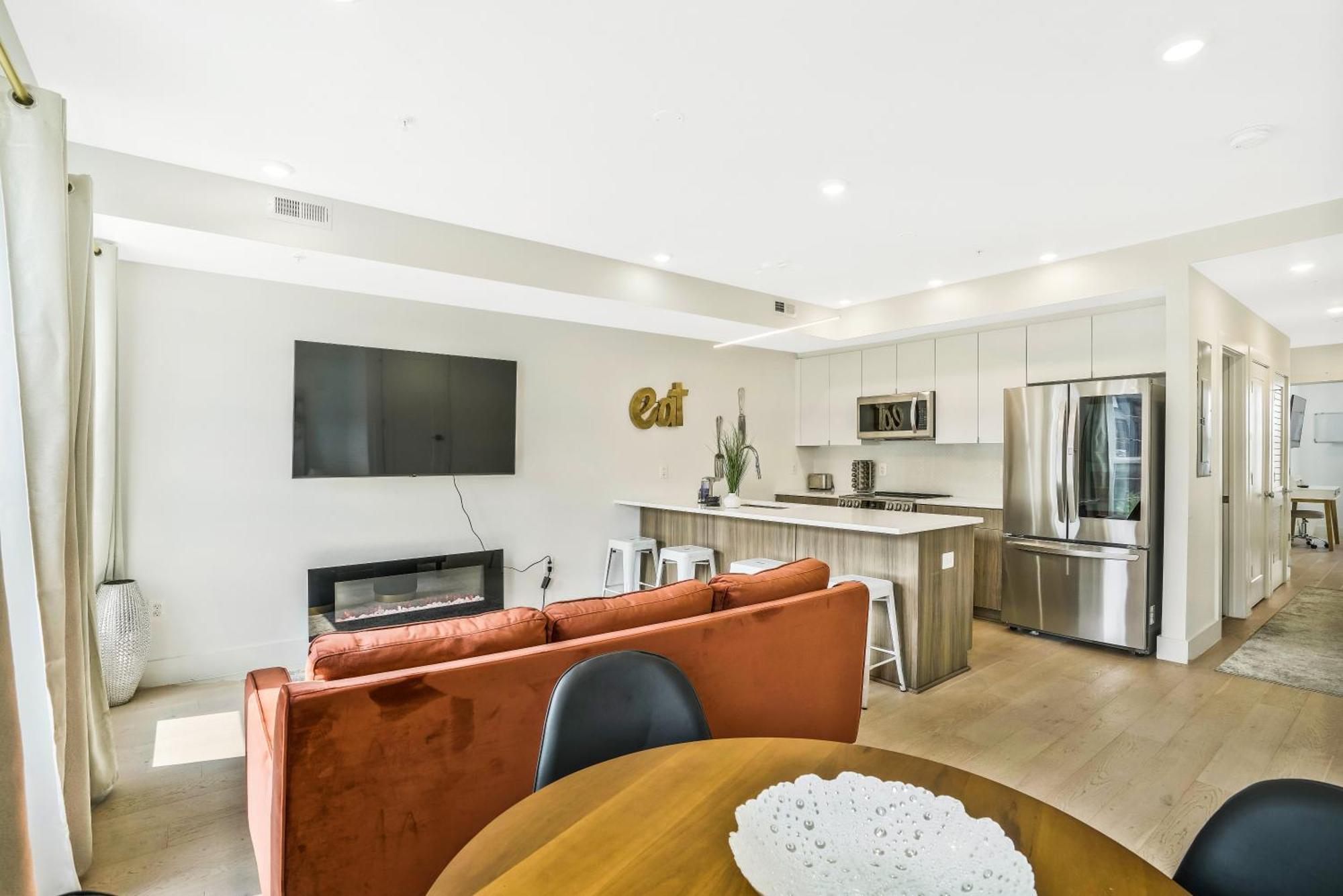 וושינגטון Luxurious And Stylish 2 Bedroom 2 Bathroom Suite מראה חיצוני תמונה