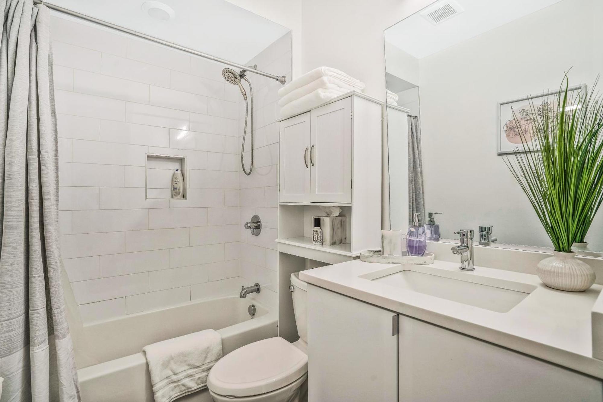 וושינגטון Luxurious And Stylish 2 Bedroom 2 Bathroom Suite מראה חיצוני תמונה